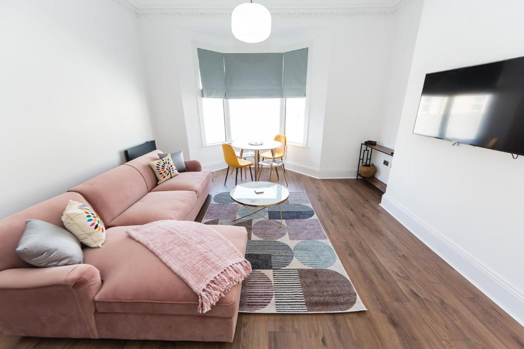 Coastline Villas - Heart Of Redcar 1 & 2 Bed New Apartments, Ideal For Contractors And Holidayers Habitación foto